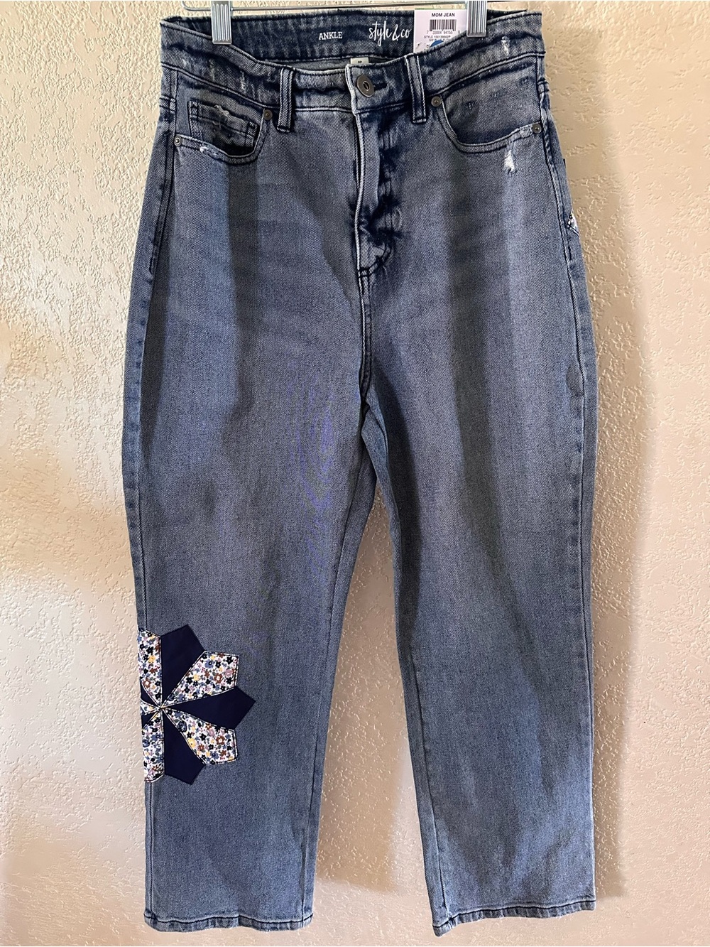 Style & Co. Women's Cropped Ankle Mom Jeans in Dark with quilted Patches